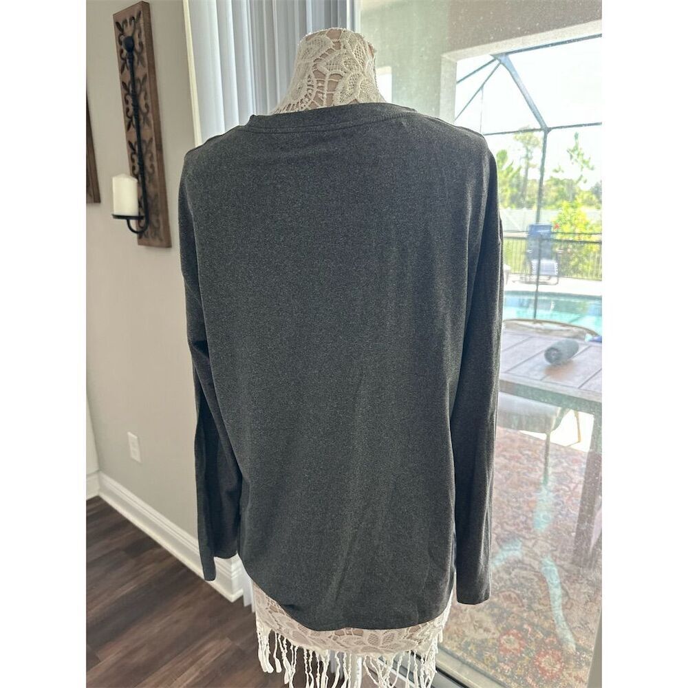 ☘️☘️☘️ Women’s XL Gray Long Sleeve Crew Neck T-Shirt Double Heart Print☘️☘️☘️ - Picture 4 of 8